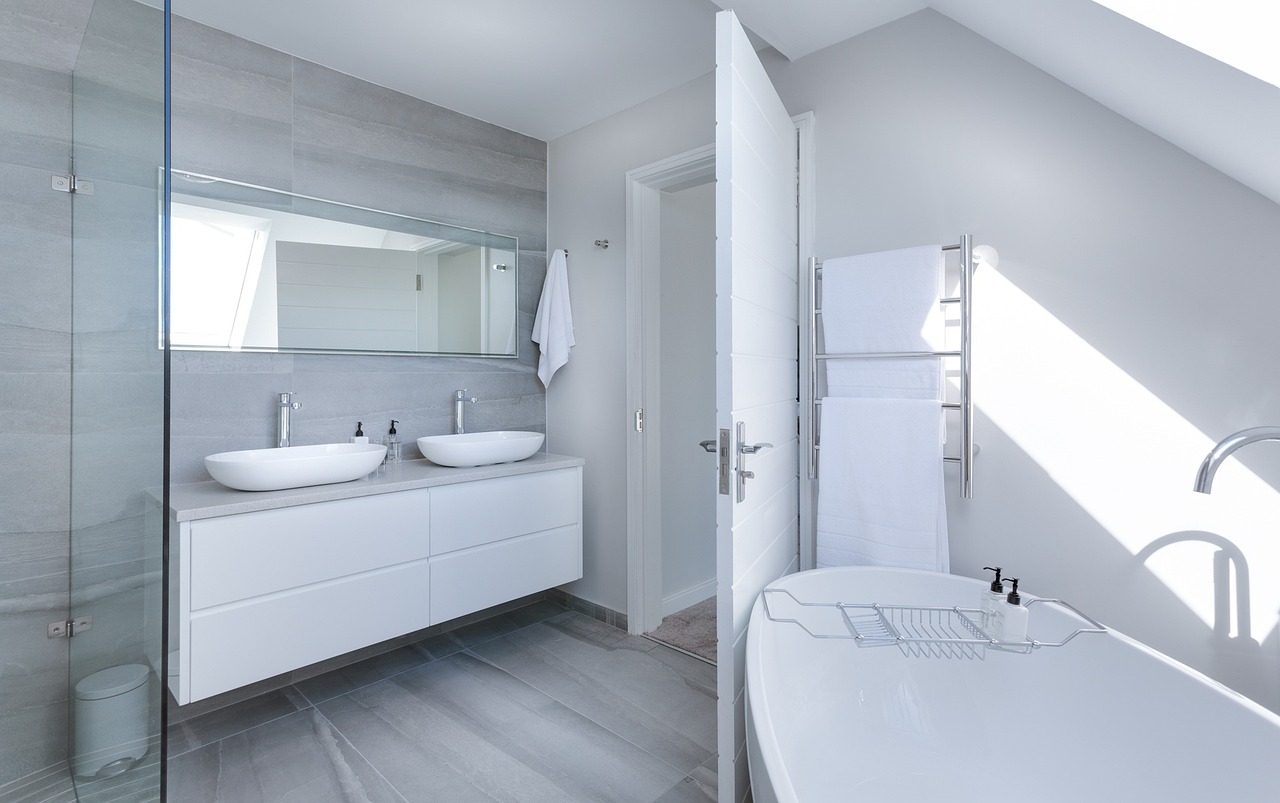 Ścianka prysznicowa – Twój doskonały wybór dla łazienki
